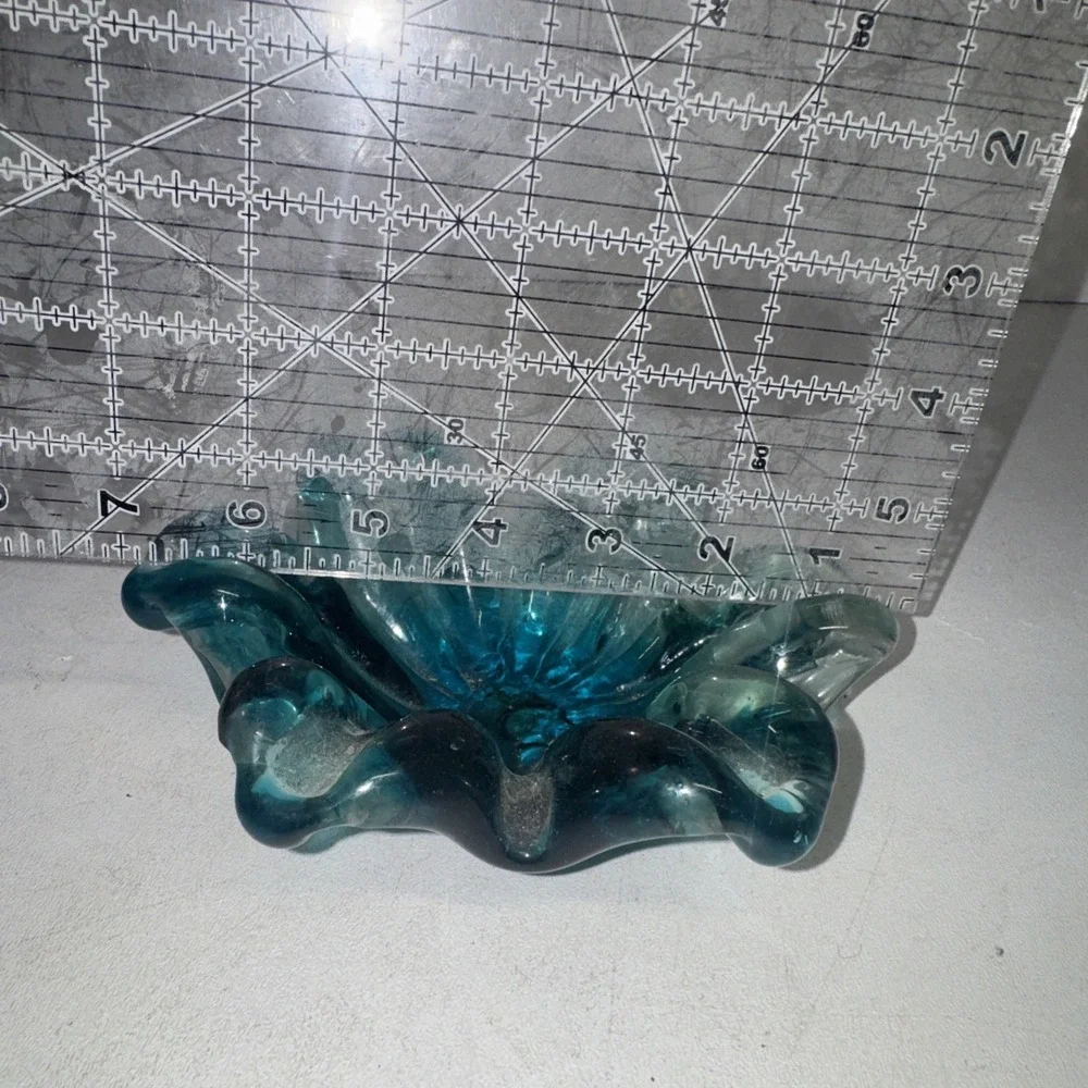 Viking Six Petal Blue Candy Dish Bowl Flower Shaped 1970's VTG MCM Hand